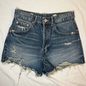 Zara Women’s Blue Distressed Jean Shorts. Size 6 / 38. EUC
